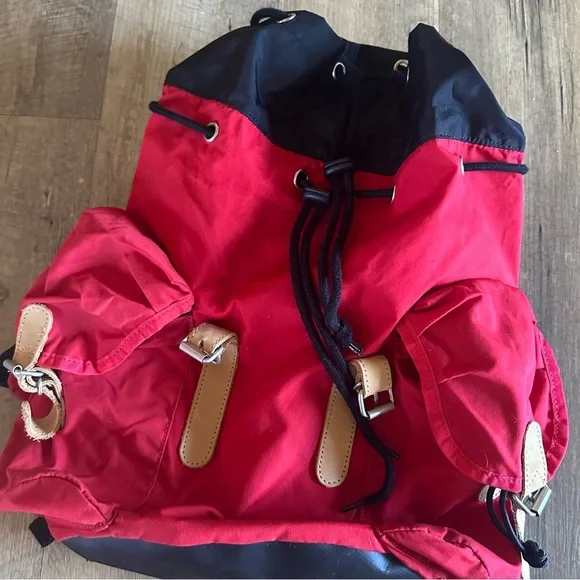 The Fjällräven Vintage 13L DayPack - Picture 10 of 14